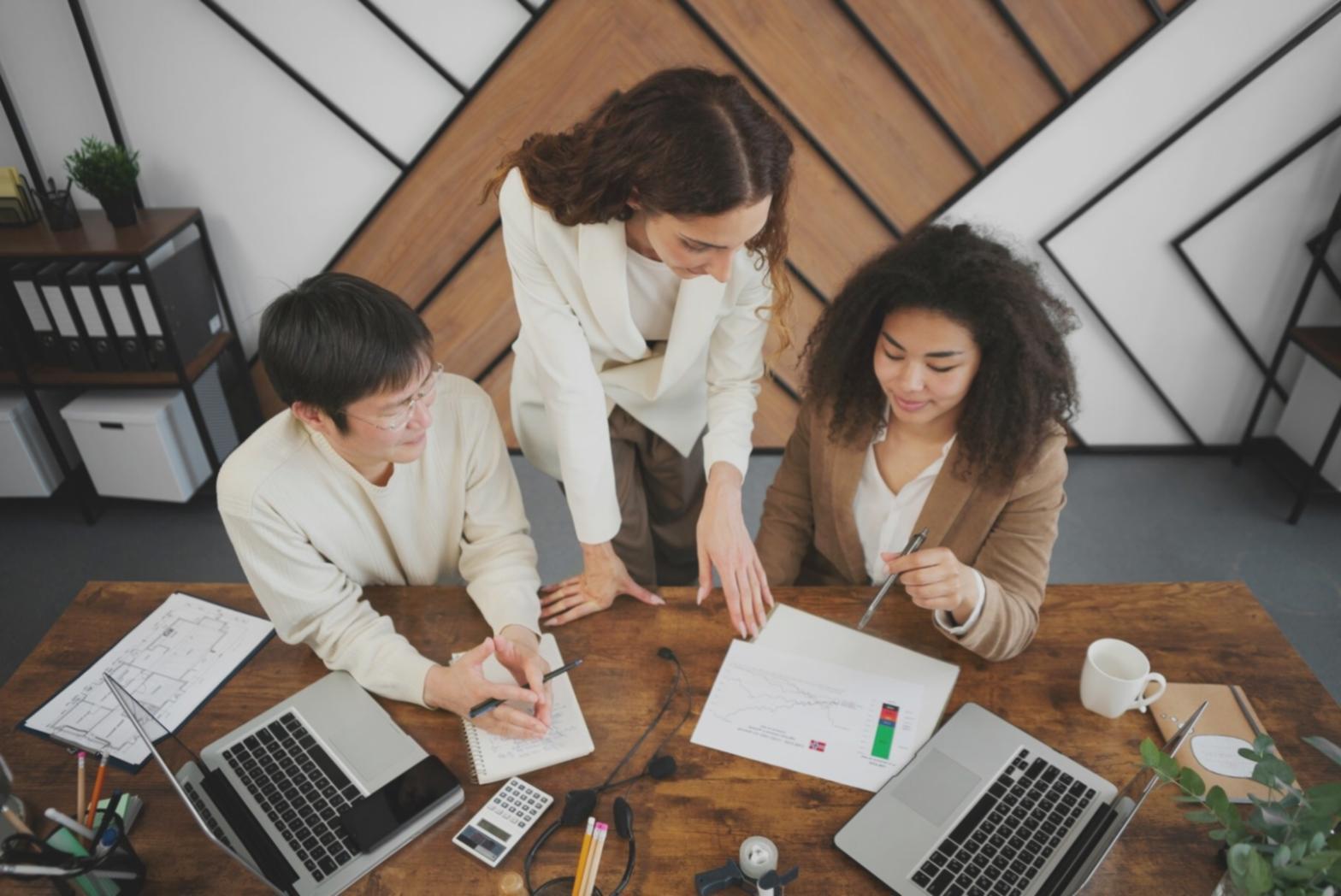 Market analysis session showing commodity price trends